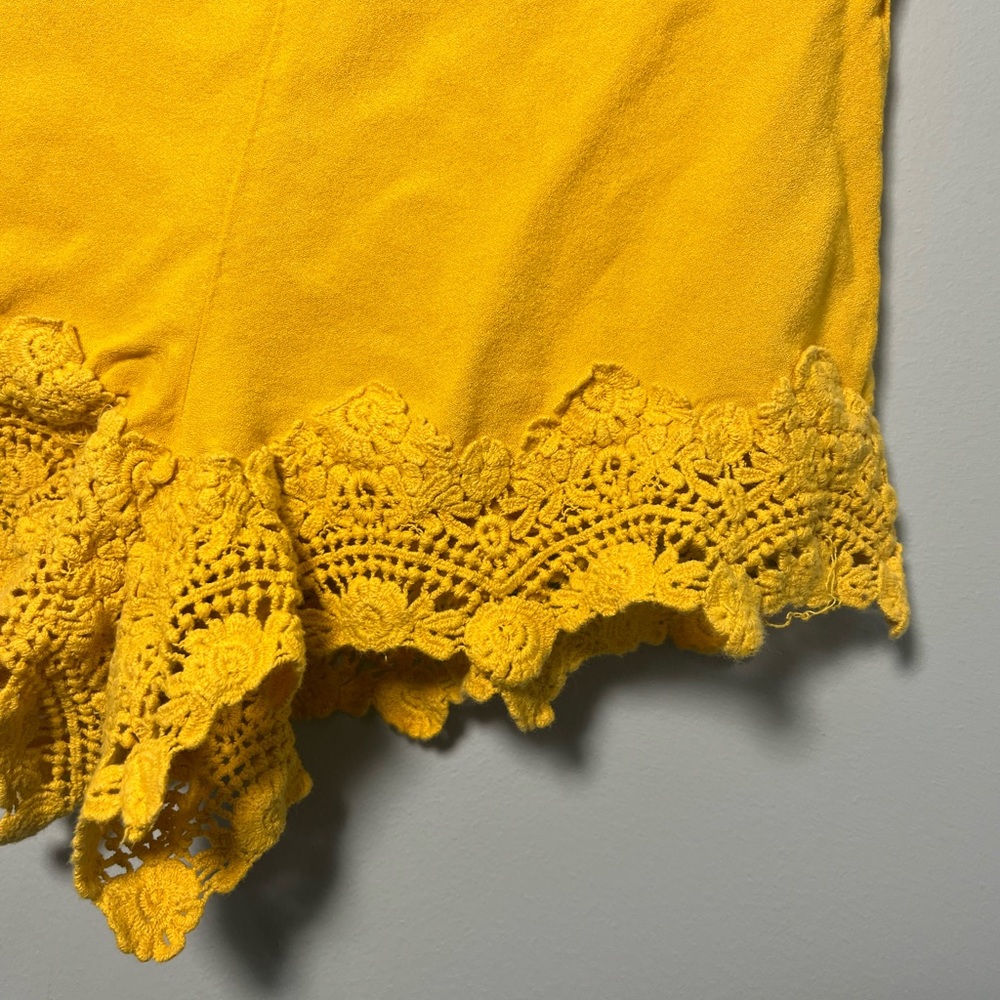 COPY - • Forever 21 Yellow Crochet Floral Trim Shorts - Picture 4 of 7